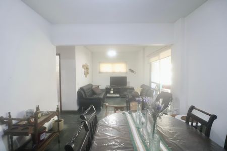 Apartamento para alugar com 236m², 3 quartos e 1 vaga Apartamento para alugar com 236m², 3 quartos e 1 vagaSala