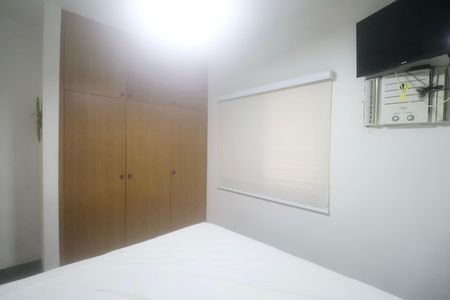 Apartamento para alugar com 236m², 3 quartos e 1 vaga Apartamento para alugar com 236m², 3 quartos e 1 vagaSuíte
