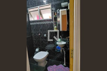 Apartamento à venda com 60m², 2 quartos e 1 vaga Apartamento à venda com 60m², 2 quartos e 1 vagaBanheiro