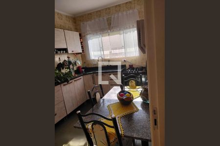 Apartamento à venda com 60m², 2 quartos e 1 vaga Apartamento à venda com 60m², 2 quartos e 1 vagaCozinha