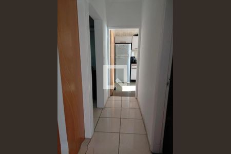 Apartamento à venda com 60m², 2 quartos e 1 vaga Apartamento à venda com 60m², 2 quartos e 1 vagaCorredor
