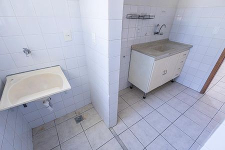 area de serviço de apartamento à venda com 2 quartos, 40m² em Jaqueline, Belo Horizonte