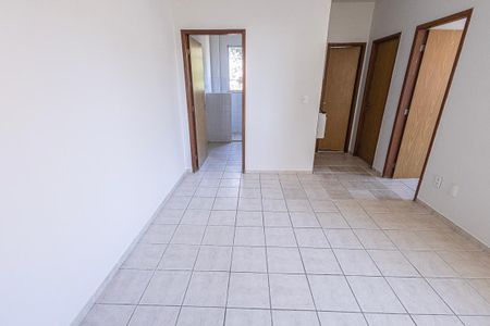 sala de apartamento à venda com 2 quartos, 40m² em Jaqueline, Belo Horizonte
