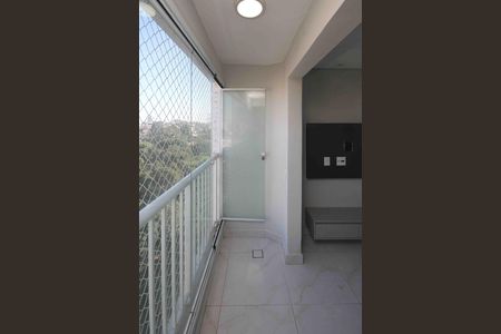 Apartamento à venda com 45m², 2 quartos e 1 vaga Apartamento à venda com 45m², 2 quartos e 1 vagaVaranda da sala