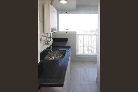 Apartamento à venda com 45m², 2 quartos e 1 vaga Apartamento à venda com 45m², 2 quartos e 1 vagaÁrea de serviço