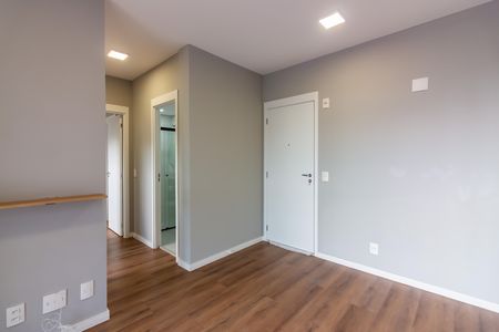 Sala  de apartamento à venda com 2 quartos, 51m² em Vila Osasco, Osasco