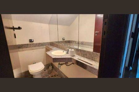 Casa à venda com 4 quartos, 600m² em Santo Antônio, Niterói