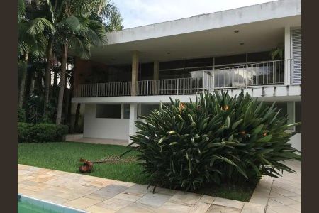 Casa à venda com 4 quartos, 830m² em Retiro Morumbi, São Paulo