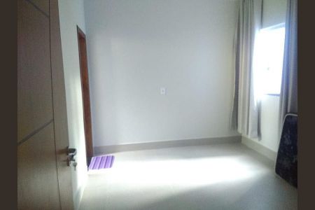 Casa à venda com 226m², 4 quartos e 6 vagas Casa à venda com 226m², 4 quartos e 6 vagasFoto 05