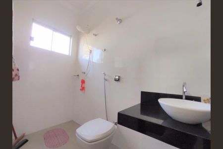 Casa à venda com 226m², 4 quartos e 6 vagas Casa à venda com 226m², 4 quartos e 6 vagasFoto 15