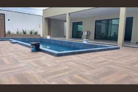 Casa de condomínio à venda com 450m², 5 quartos e 2 vagas Casa de condomínio à venda com 450m², 5 quartos e 2 vagasFoto 01