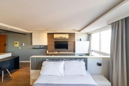 Studio para alugar com 47m², 1 quarto e 1 vaga Studio para alugar com 47m², 1 quarto e 1 vagaStudio