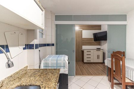 Apartamento à venda com 44m², 1 quarto e sem vaga Apartamento à venda com 44m², 1 quarto e sem vagaCozinha