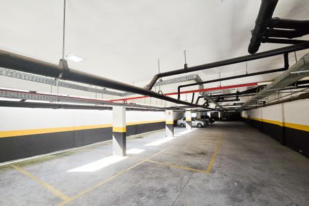 Garagem de apartamento para alugar com 2 quartos, 38m² em Vila Carrão, São Paulo
