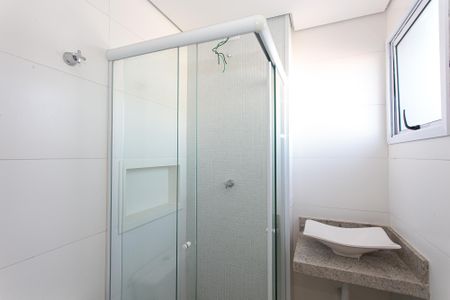 Apartamento para alugar com 38m², 2 quartos e 1 vaga Apartamento para alugar com 38m², 2 quartos e 1 vagaBanheiro