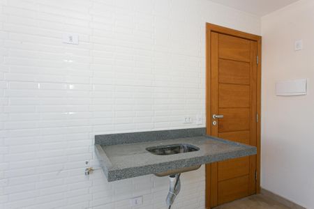 Cozinha de apartamento para alugar com 2 quartos, 38m² em Vila Carrão, São Paulo