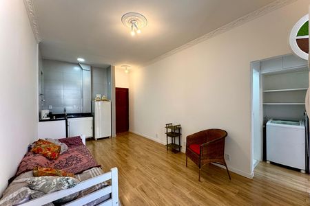 Apartamento à venda com 42m², 1 quarto e sem vaga