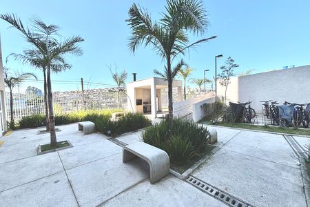 Apartamento à venda com 32m², 2 quartos e sem vaga Apartamento à venda com 32m², 2 quartos e sem vagaÁrea comum
