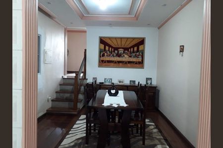 SALA de casa à venda com 4 quartos, 196m² em Bela Vista, Osasco