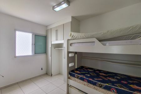 Quarto de apartamento para alugar com 2 quartos, 87m² em Vila Caiçara, Praia Grande