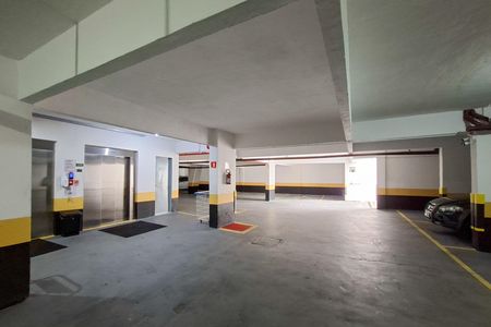 Apartamento para alugar com 87m², 2 quartos e 1 vaga Apartamento para alugar com 87m², 2 quartos e 1 vagaGaragem