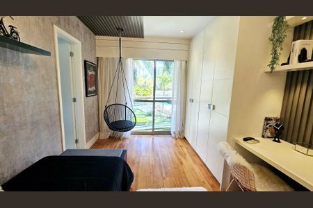 Apartamento à venda com 260m², 4 quartos e 3 vagas