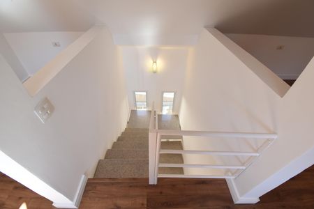 Casa de condomínio para alugar com 114m², 3 quartos e 2 vagasAtíco