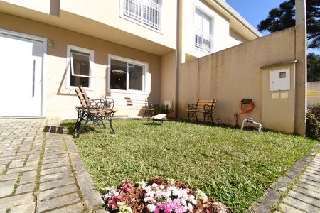 Casa de condomínio para alugar com 114m², 3 quartos e 2 vagasÁrea externa - Jardim
