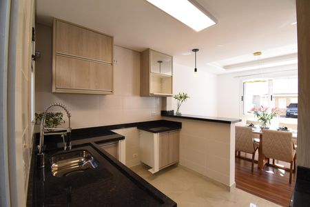 Casa de condomínio para alugar com 114m², 3 quartos e 2 vagasCozinha
