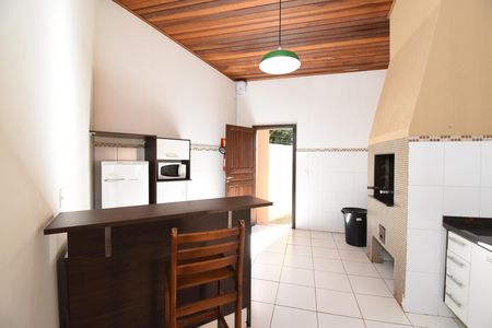 Casa de condomínio para alugar com 114m², 3 quartos e 2 vagasÁrea comum - Salão de festas