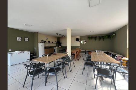 Apartamento para alugar com 48m², 2 quartos e 1 vagaÁrea comum - Salão de festas