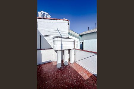 Casa para alugar com 90m², 2 quartos e 1 vagaÁrea externa