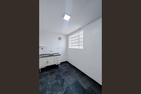 Casa para alugar com 90m², 2 quartos e 1 vagaCozinha