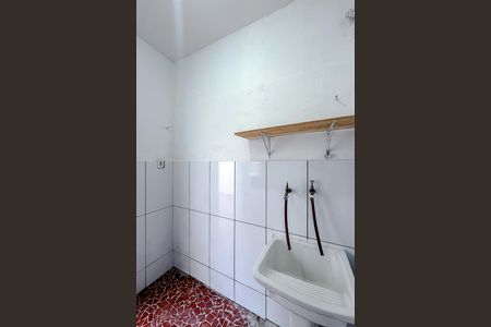 Casa para alugar com 90m², 2 quartos e 1 vagaÁrea de Serviço