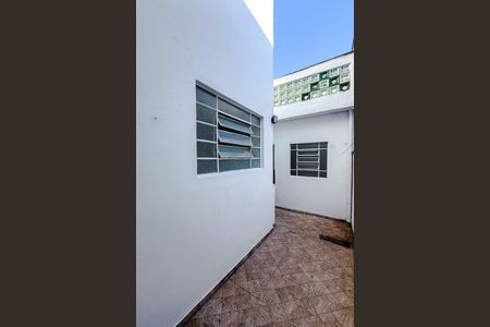 Casa para alugar com 90m², 2 quartos e 1 vagaÁrea externa