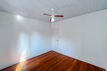 Casa para alugar com 90m², 2 quartos e 1 vagaQuarto 1