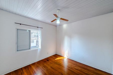 Casa para alugar com 90m², 2 quartos e 1 vagaQuarto 1