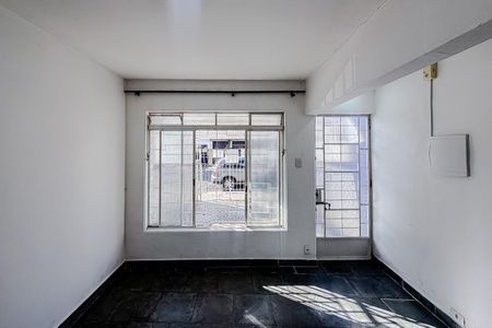 Casa para alugar com 90m², 2 quartos e 1 vagaSala