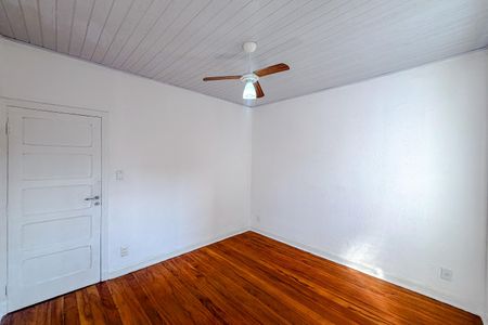 Casa para alugar com 90m², 2 quartos e 1 vagaQuarto 1