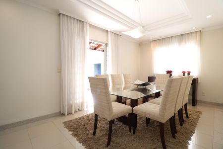 Casa para alugar com 461m², 6 quartos e 5 vagasSala de Jantar