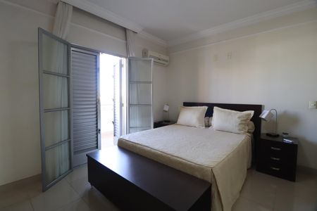 Casa para alugar com 461m², 6 quartos e 5 vagasSuíte 2