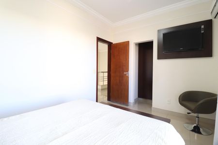 Casa para alugar com 461m², 6 quartos e 5 vagasSuíte