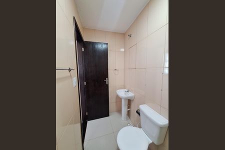 Banheiro Social de casa para alugar com 1 quarto, 50m² em Piratininga, Niterói
