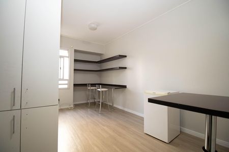 Apartamento para alugar com 29m², 1 quarto e 1 vaga Apartamento para alugar com 29m², 1 quarto e 1 vagaCozinha e Área de Serviço