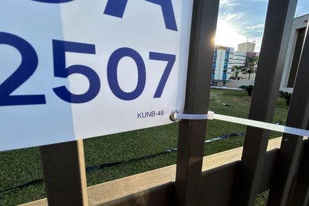 Apartamento para alugar com 29m², 1 quarto e 1 vaga Apartamento para alugar com 29m², 1 quarto e 1 vagaPlaca
