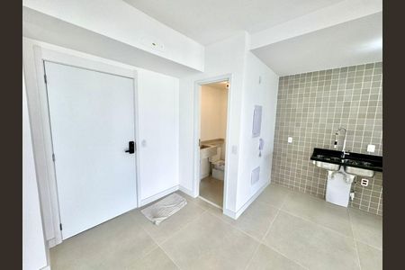 Apartamento à venda com 79m², 2 quartos e 1 vaga