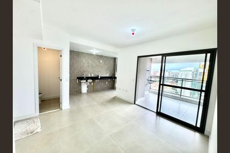 Apartamento à venda com 79m², 2 quartos e 1 vaga