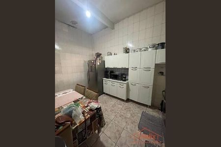 Casa à venda com 202m², 3 quartos e 3 vagas