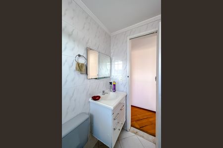 Apartamento à venda com 60m², 2 quartos e 1 vaga Apartamento à venda com 60m², 2 quartos e 1 vagaBanheiro