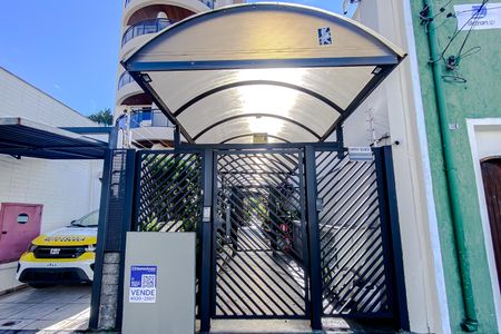 Apartamento à venda com 60m², 2 quartos e 1 vaga Apartamento à venda com 60m², 2 quartos e 1 vagaFachada - Plaquinha